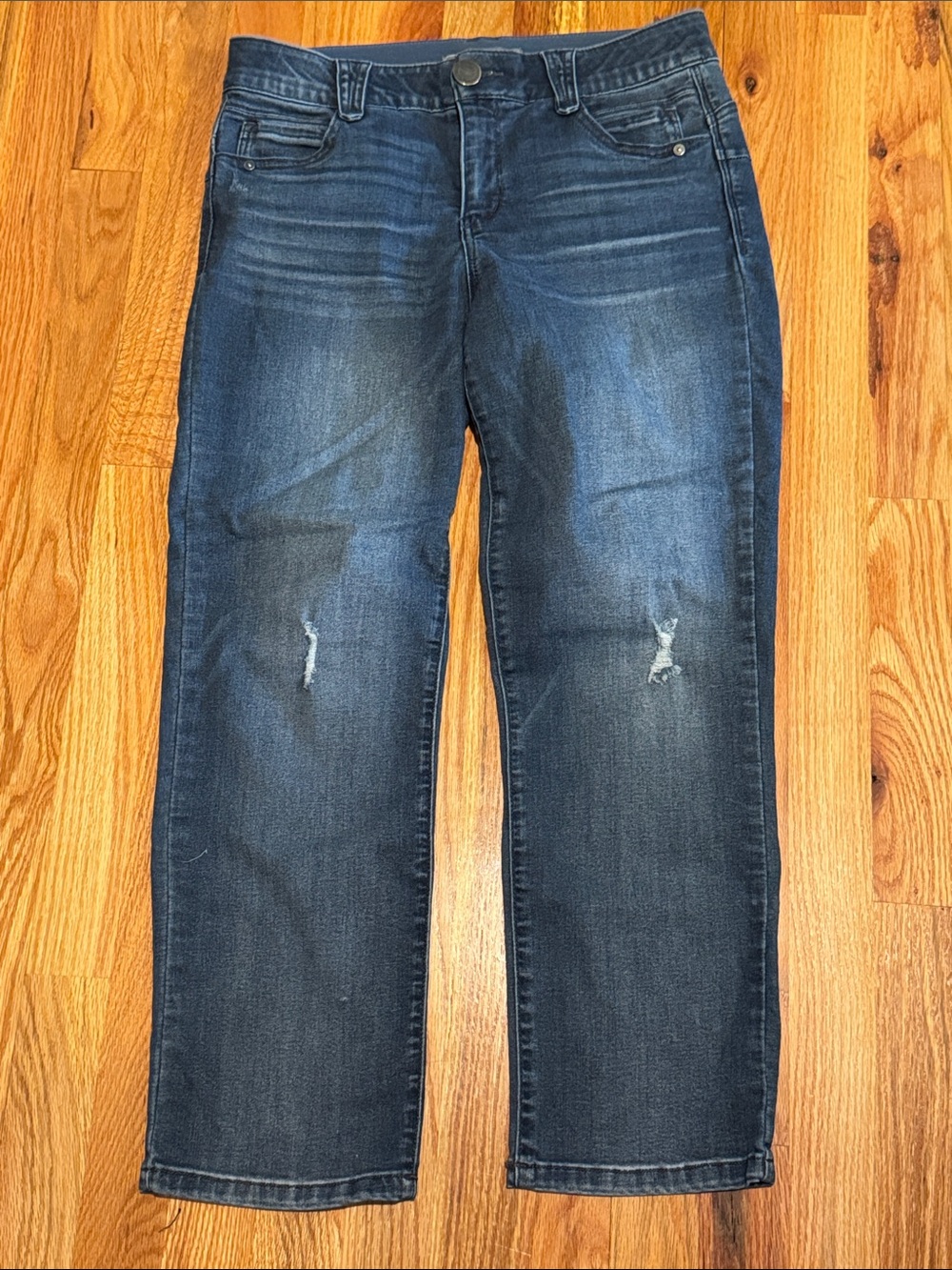 Wit & Wisdom size 6 Dark Blue Distressed Jeans